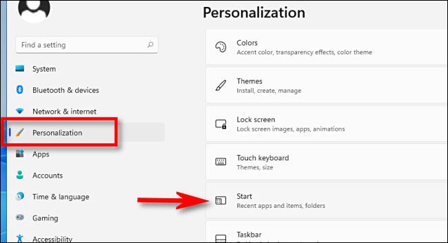 En la configuración de Windows 11, haga clic en "Personalización," luego "Comienzo."